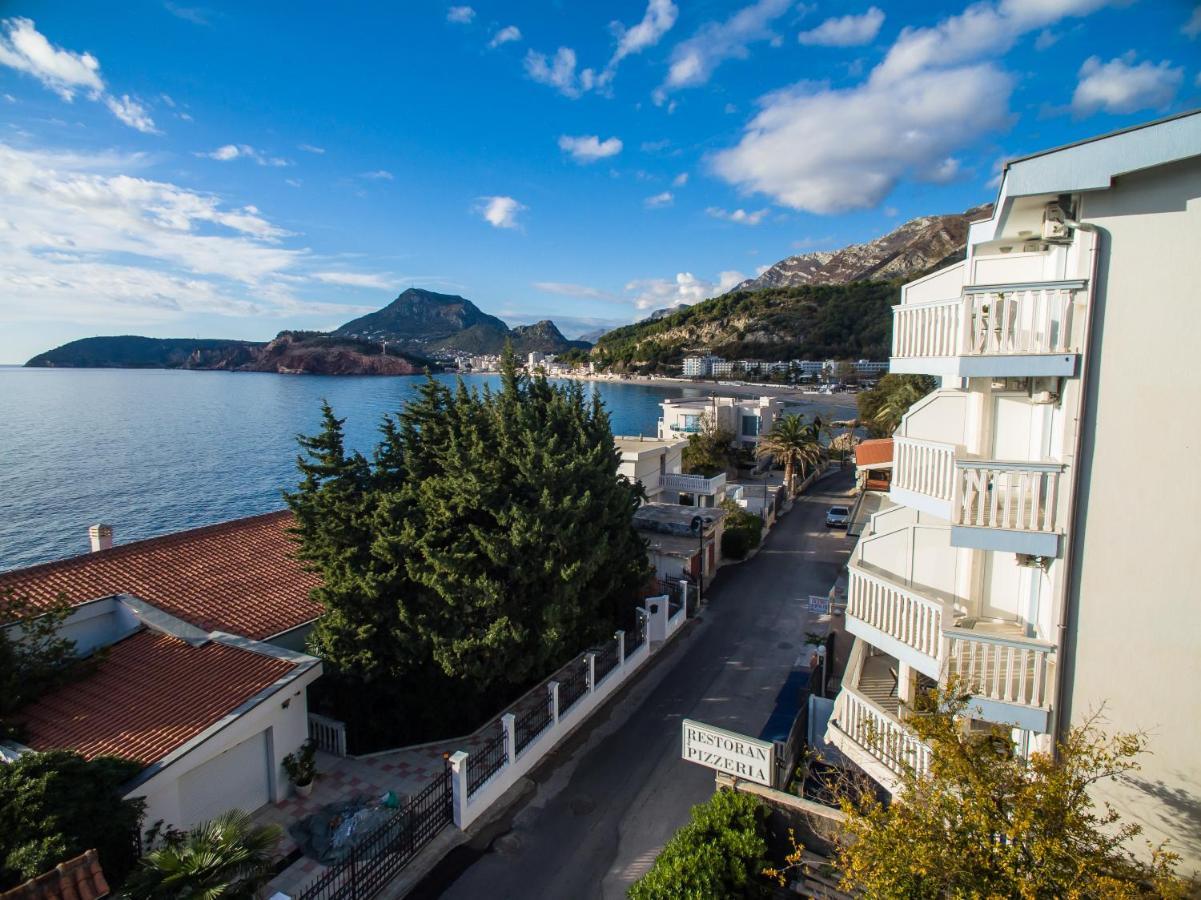 Guest House Perovic Sutomore Bagian luar foto