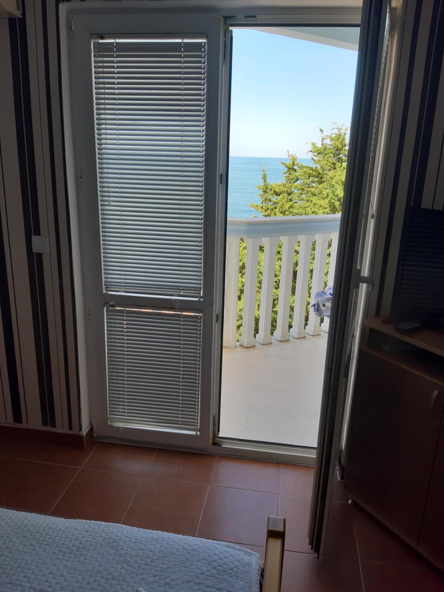 Guest House Perovic Sutomore Ruang foto
